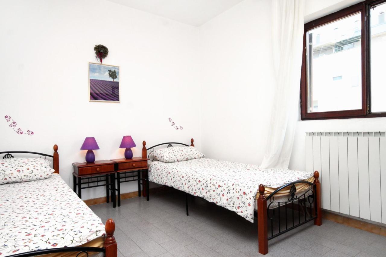 Apartments By The Sea Umag - 2528 エクステリア 写真